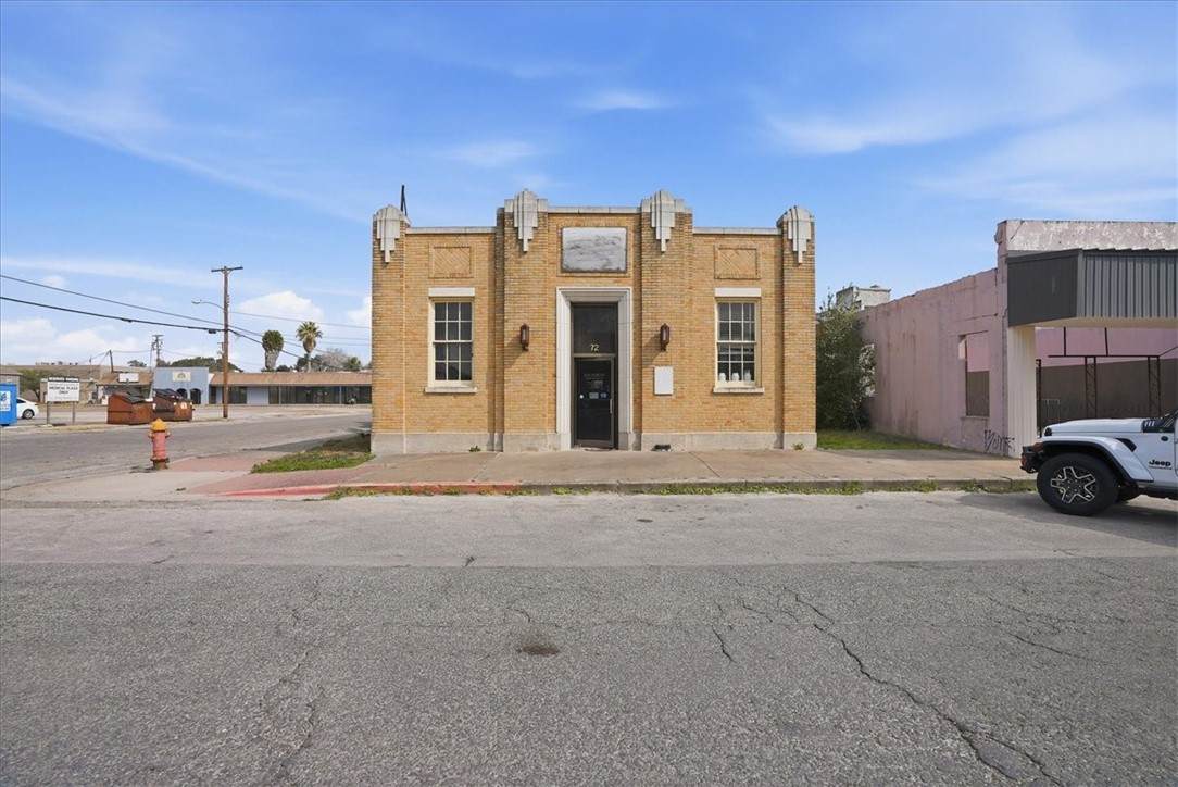 https://bt-photos.global.ssl.fastly.net/corpuschristi/orig_boomver_1_471895-2.jpg