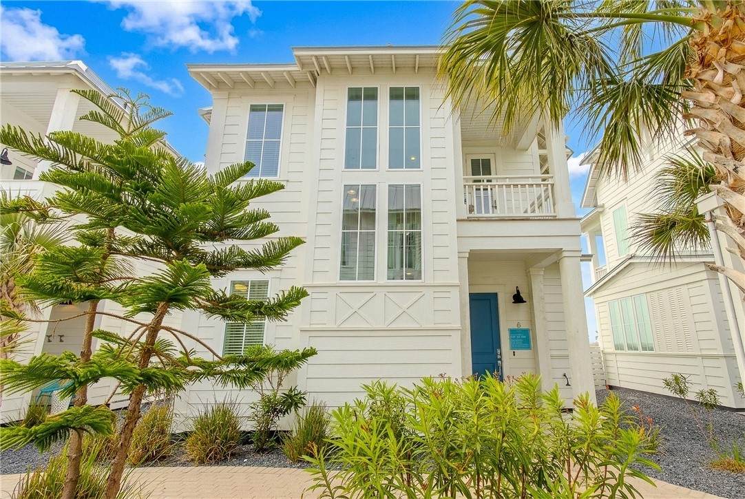 214 Sunset Avenue - Photo 1
