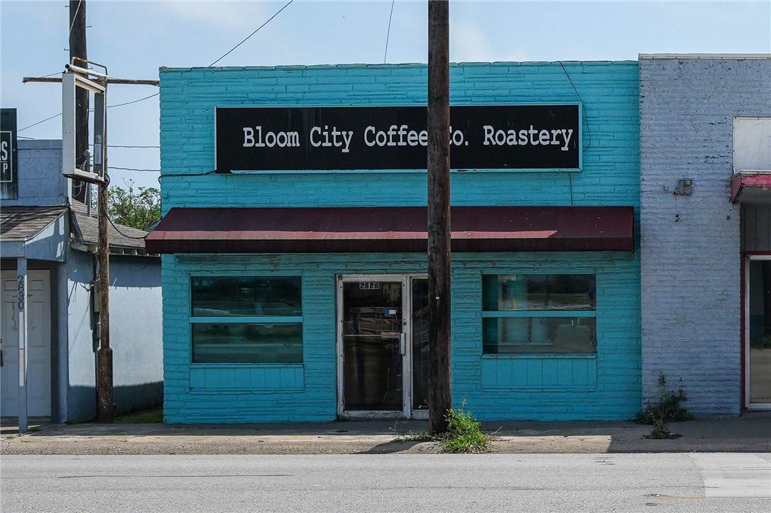 2826 Main Street - Photo 1