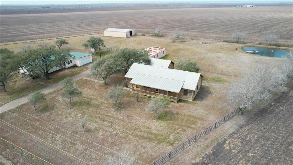 11701 Hwy 359 - Photo 1