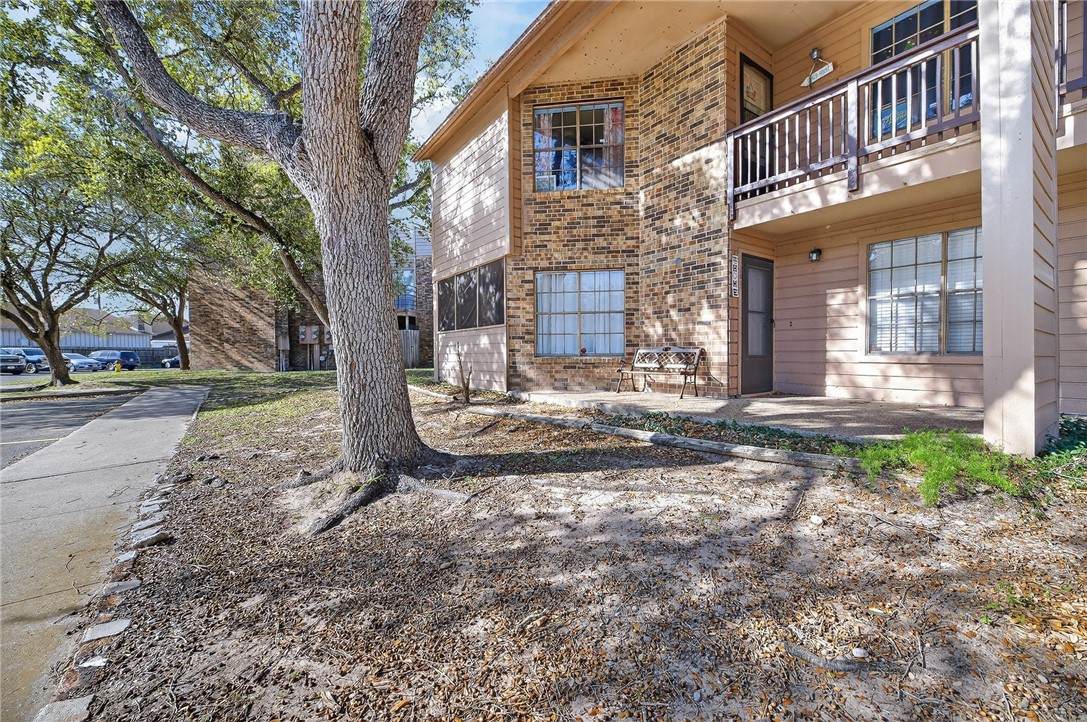 7122 Premont Drive - Photo 1