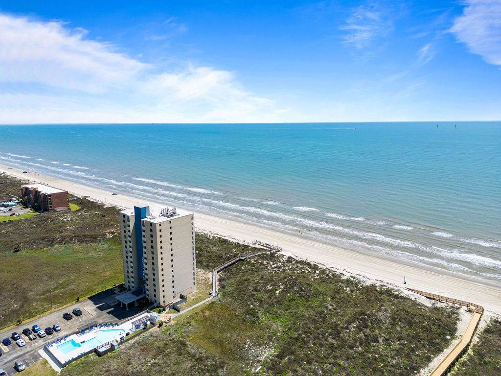 6109 State Highway 361 - Photo 1