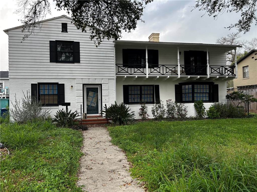 210 Louisiana Avenue - Photo 1