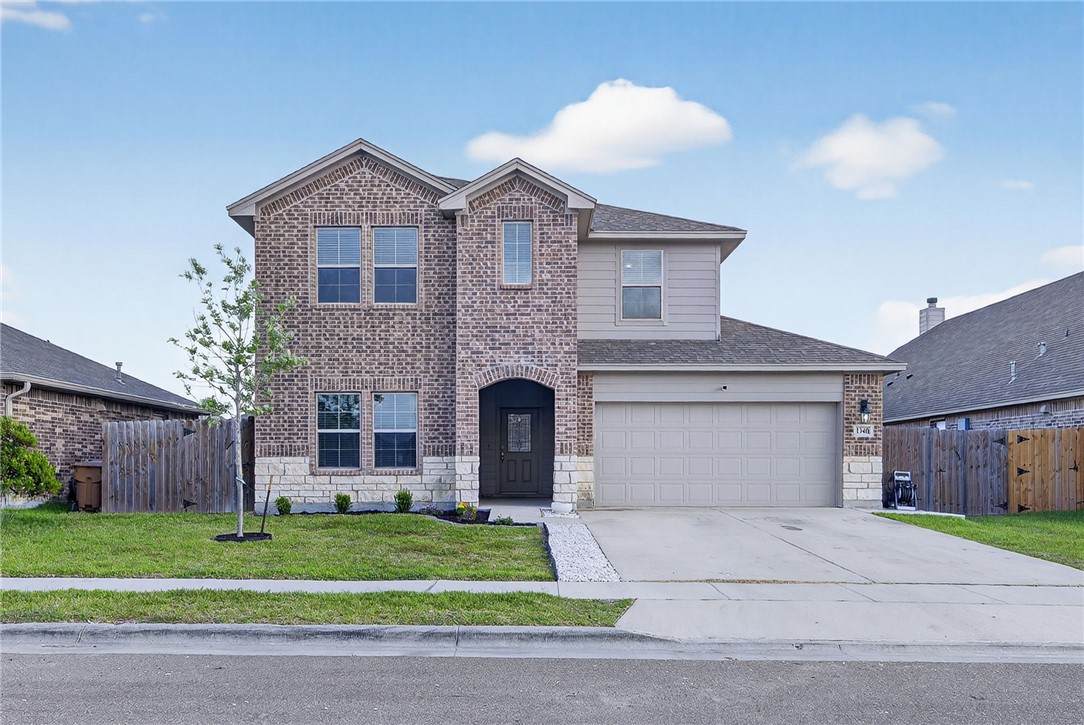 1346 Regents Park Lane - Photo 1