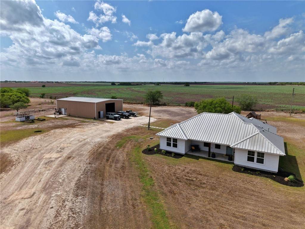 229 County Road 353 - Photo 1