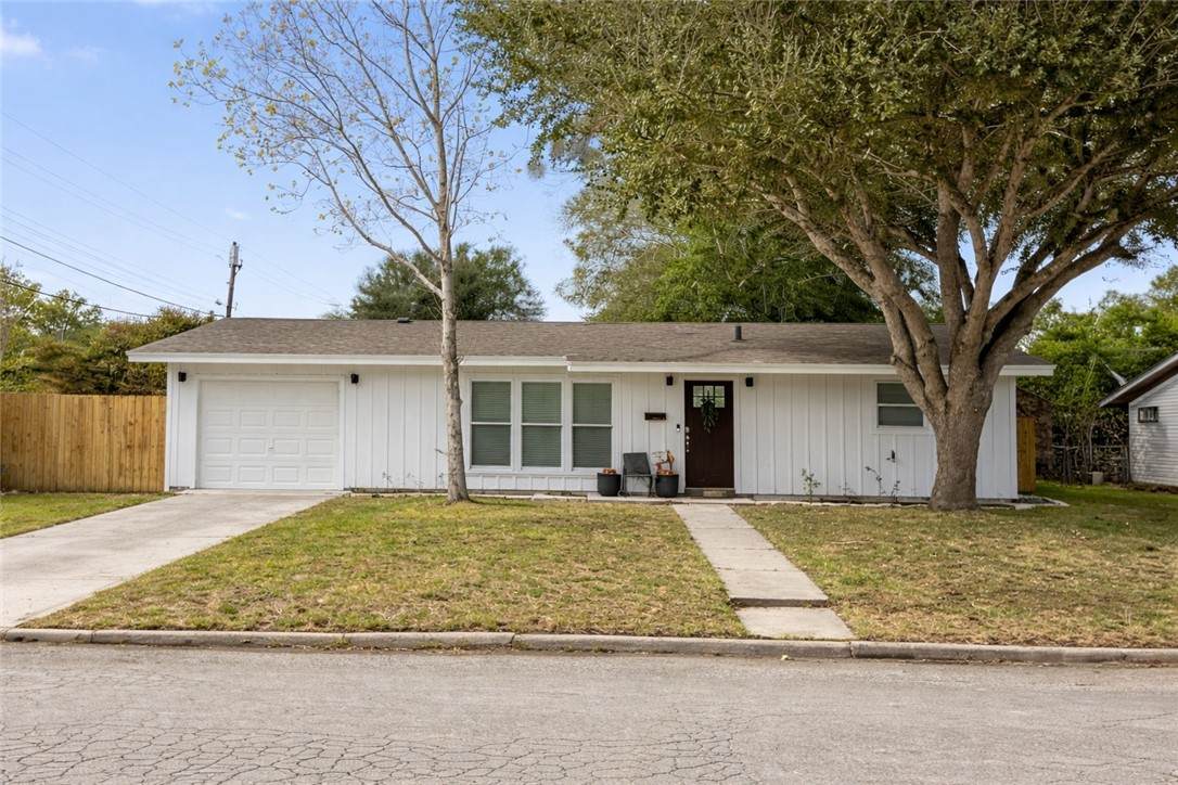 1501 Tyler - Photo 1