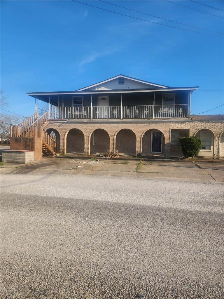 1108 Schooley Street - Photo 1