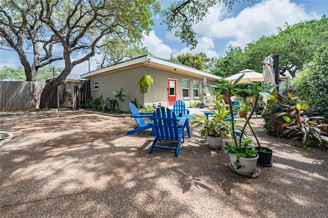 102 7th Street - Photo 1