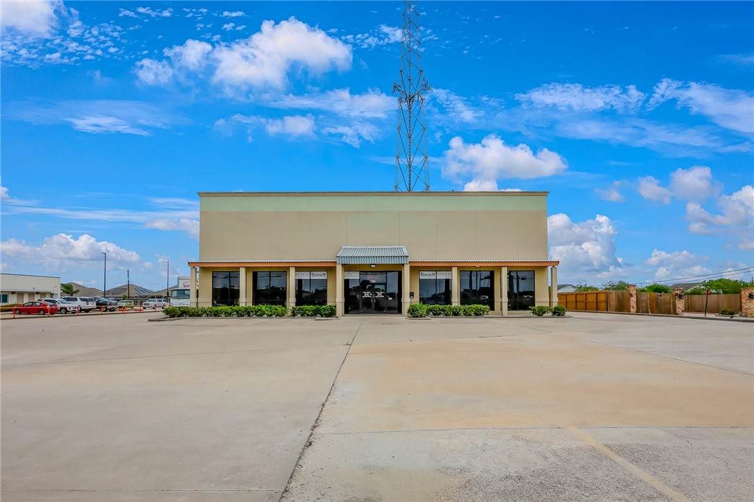 2818 Rodd Field - Photo 1