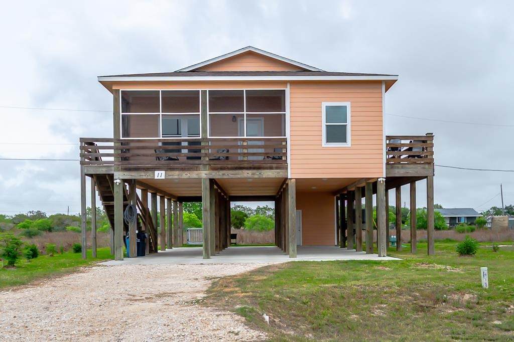 11 & 12 Bayview Loop - Photo 1