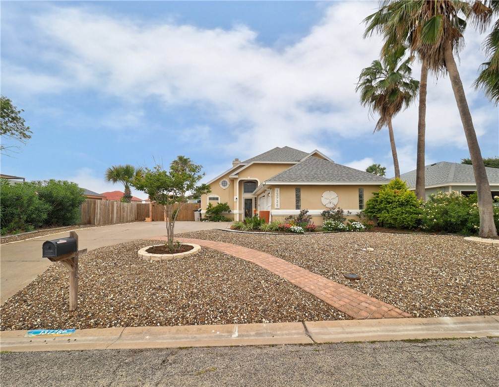 13726 Eaglesnest Bay Drive - Photo 1