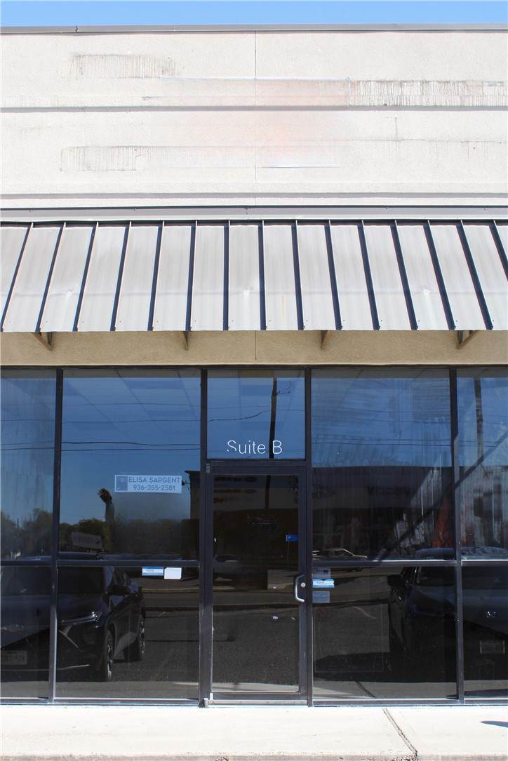 710 14th Street - Photo 1