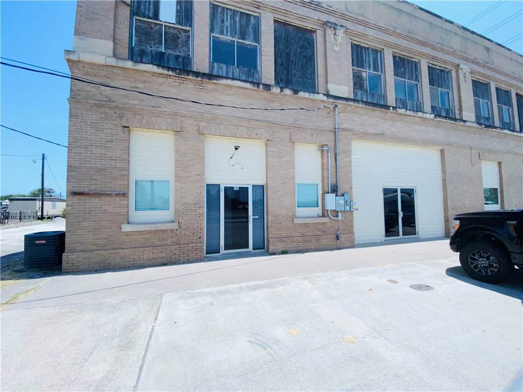 114 Ave C - Photo 1