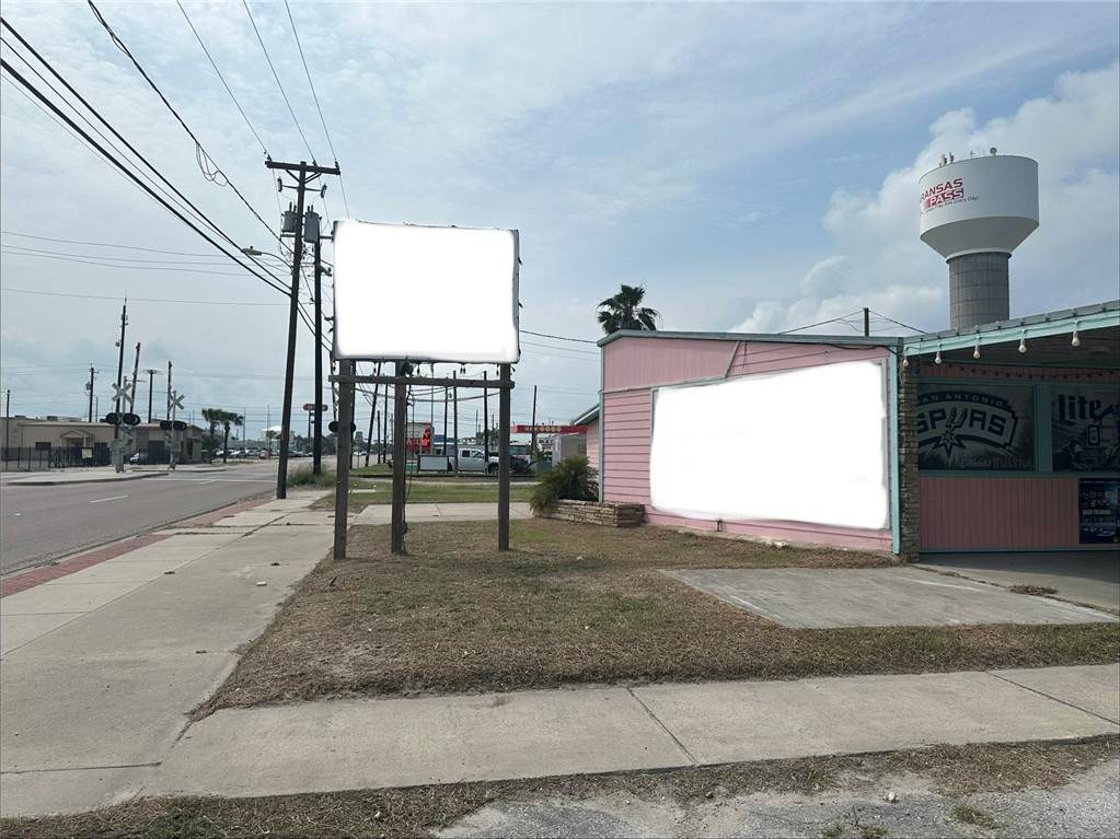 https://bt-photos.global.ssl.fastly.net/corpuschristi/orig_boomver_1_475952-2.jpg