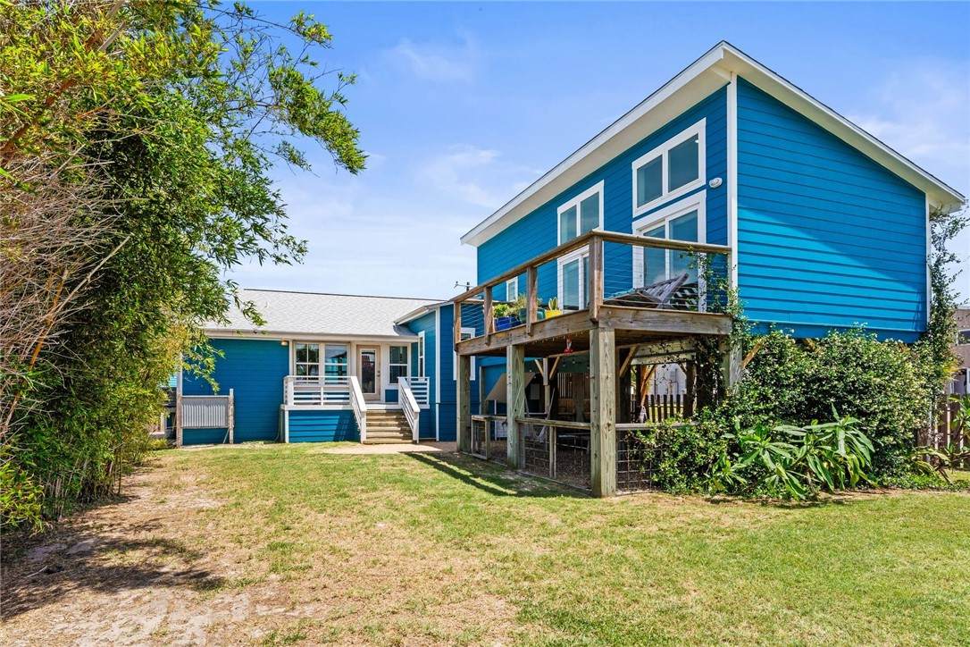 525 7th Street - Photo 1