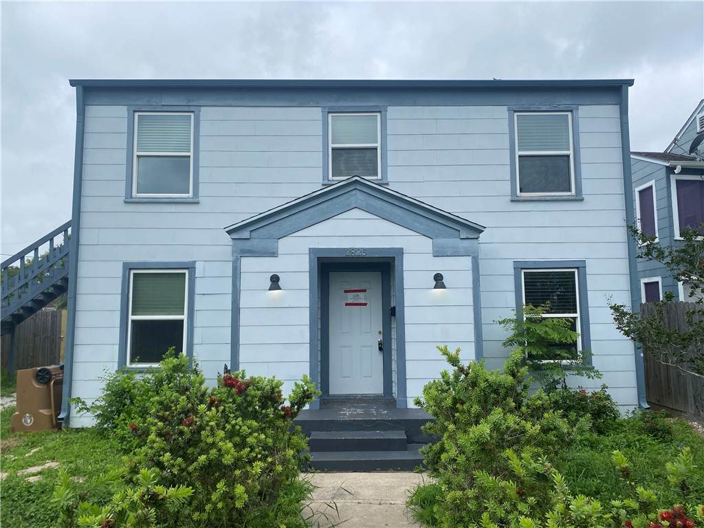 2825 Austin Street - Photo 1