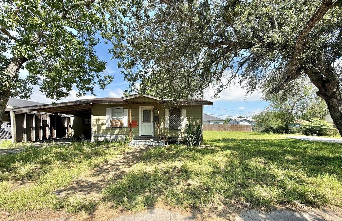 3021 Carver Drive - Photo 1