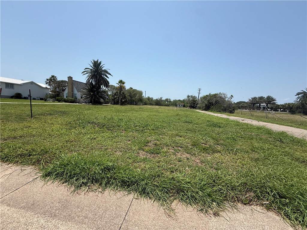 5625 Ocean Drive - Photo 1