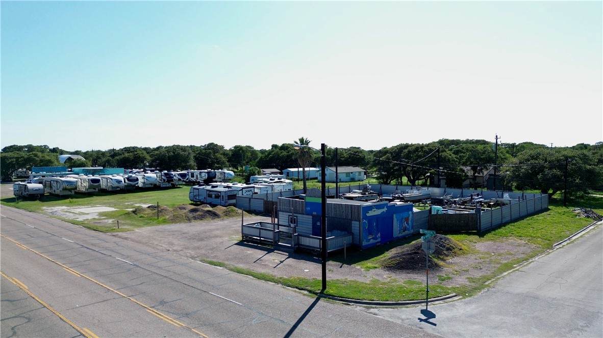 864 Commercial Street - Photo 1