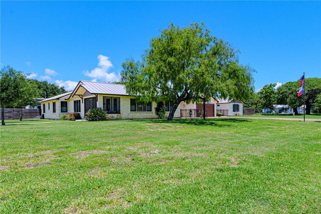 1622 Cherry Street - Photo 1