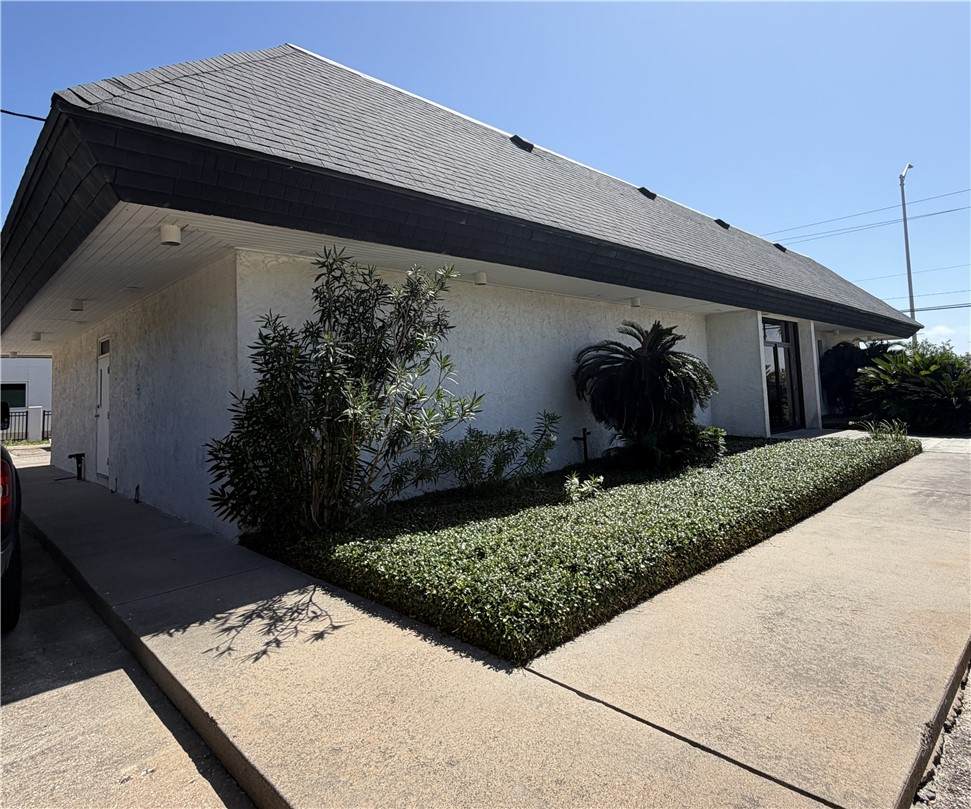 14302 Padre Island Drive - Photo 1