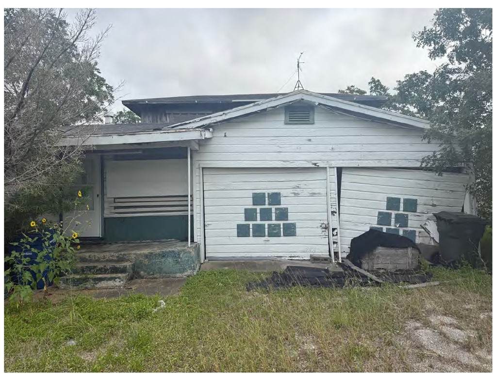 2747 Nemec Street - Photo 1