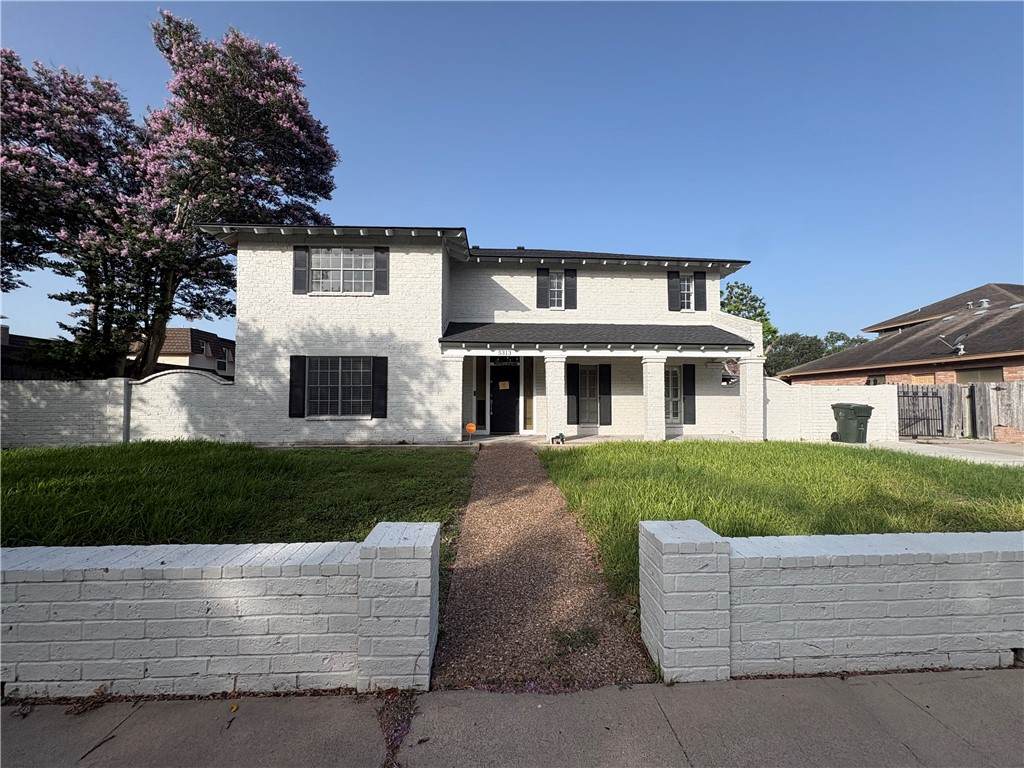 5313 River Oaks Drive - Photo 1