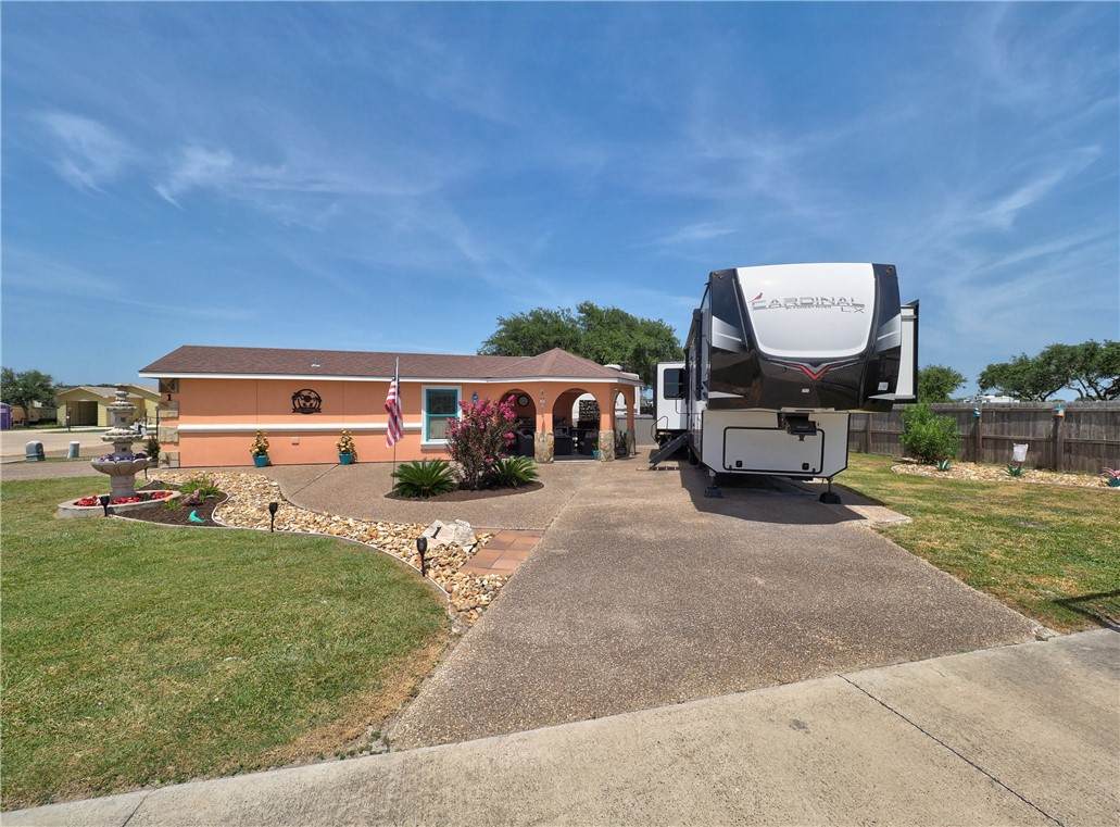 1 Augusta Circle - Photo 1