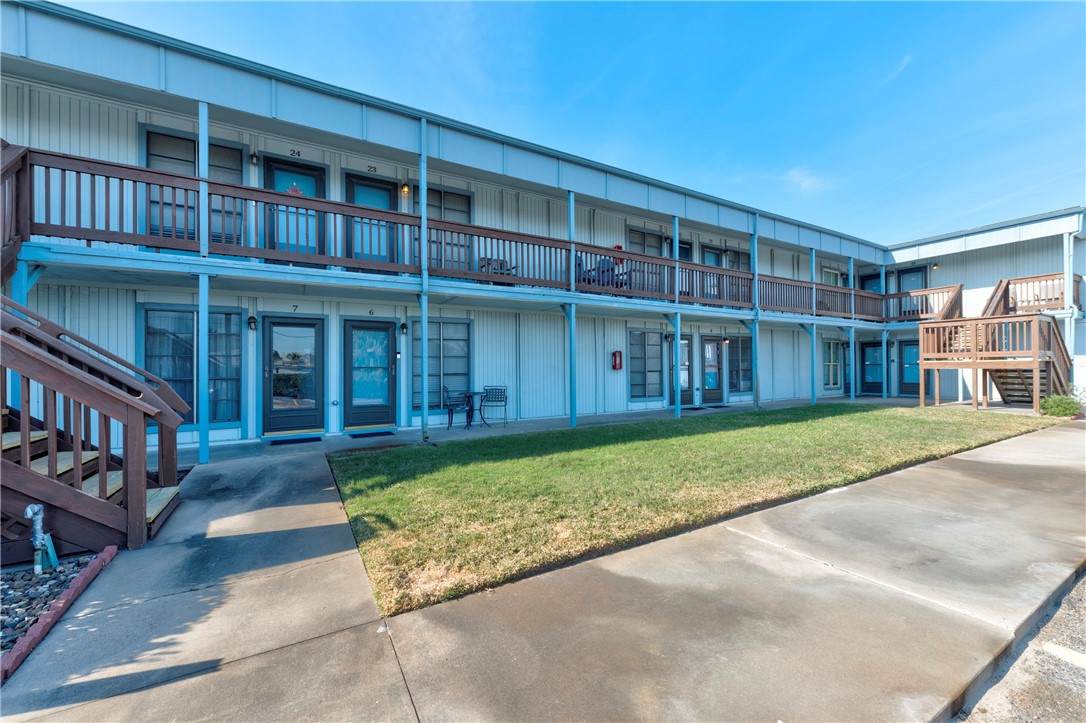 2025 11th Street - Photo 1
