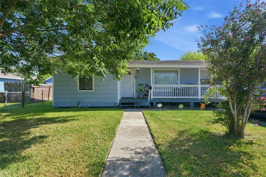 2701 Nemec Street - Photo 1