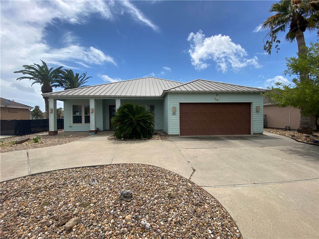 925 Pompano Drive - Photo 1