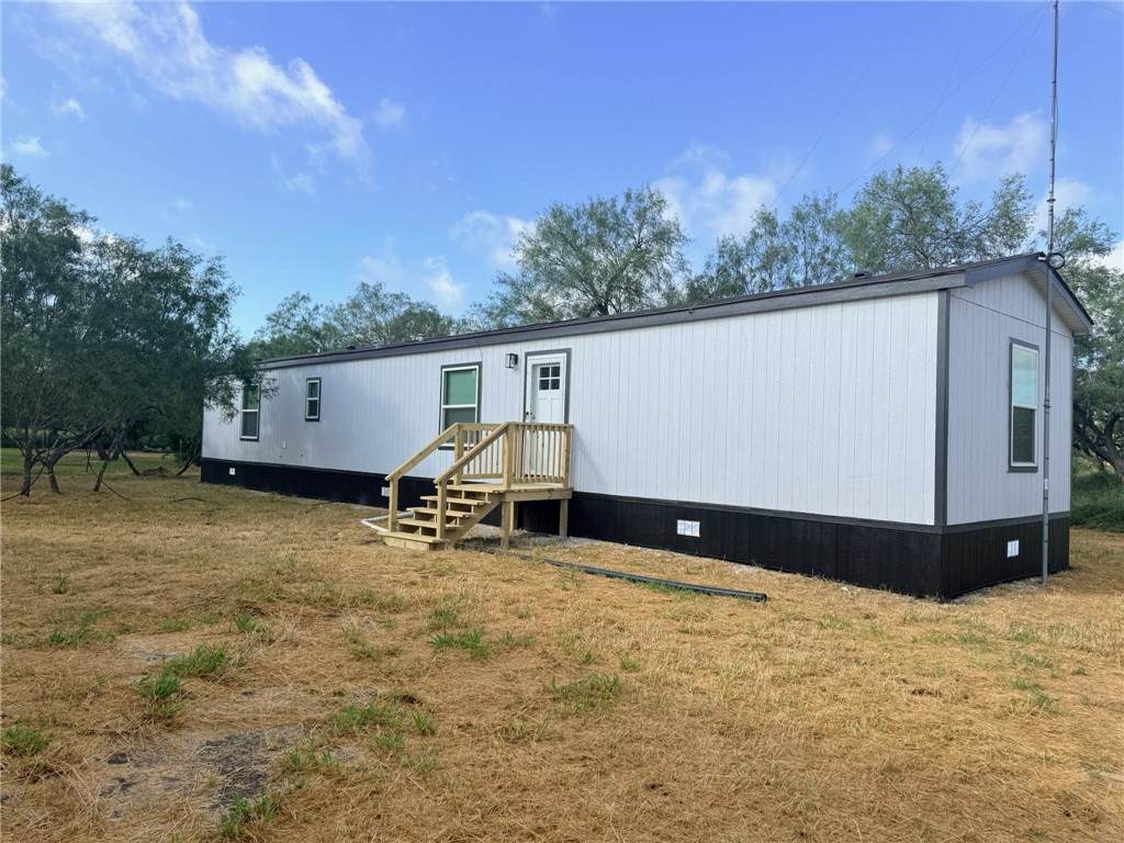 9860 County Road 623 - Photo 1