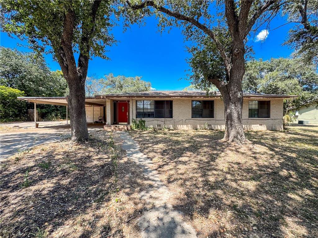 1911 Alta Vista Street - Photo 1