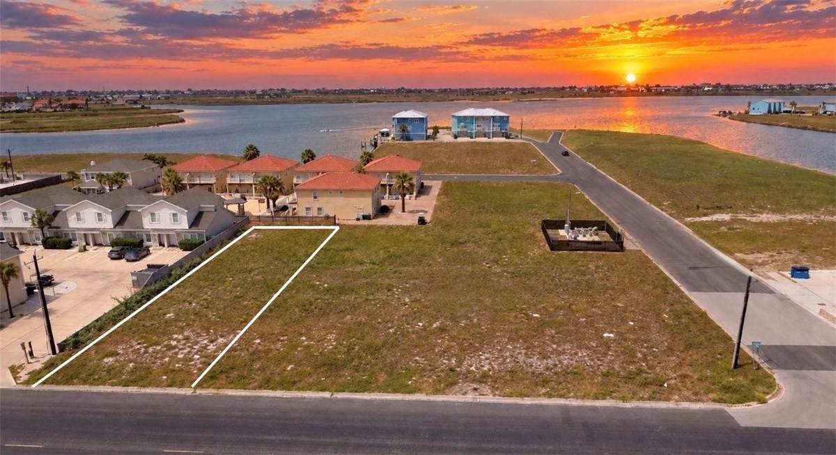 15009 Leeward Drive - Photo 1