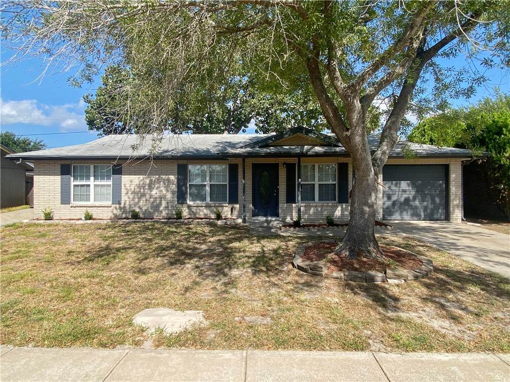 3318 Charlotte Drive - Photo 1