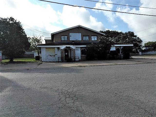 111 Victoria Street - Photo 1