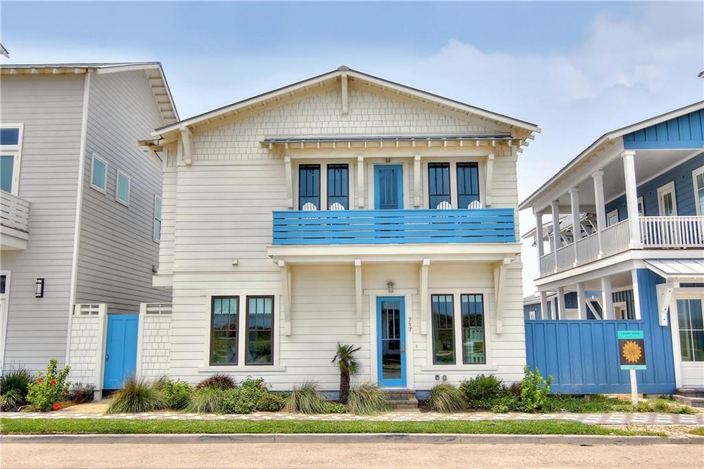 717 Sunrise Ave - Photo 1