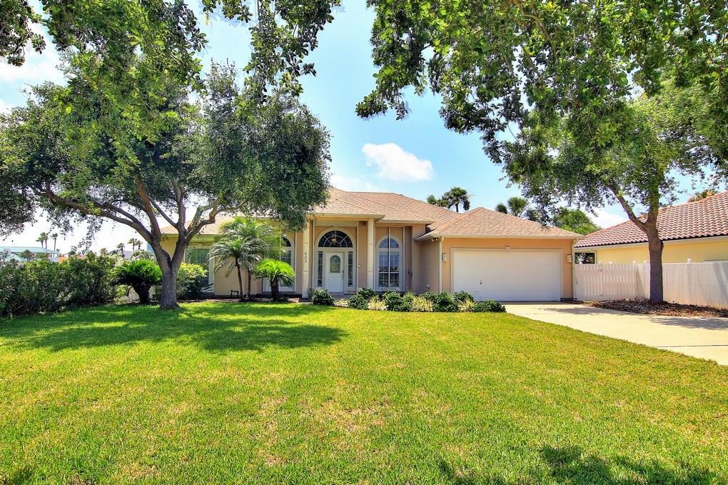 603 Porpoise Dr - Photo 1