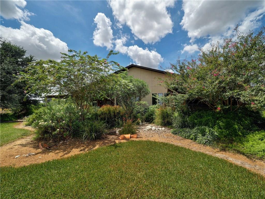 1209 County Road 3651 - Photo 1