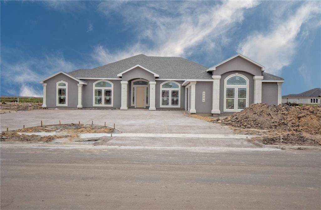 2534 Pacific View - Photo 1