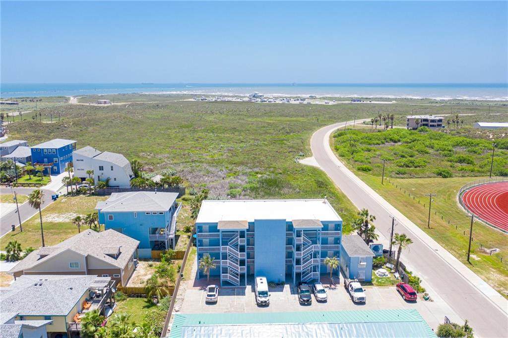 407 Beach Avenue - Photo 1