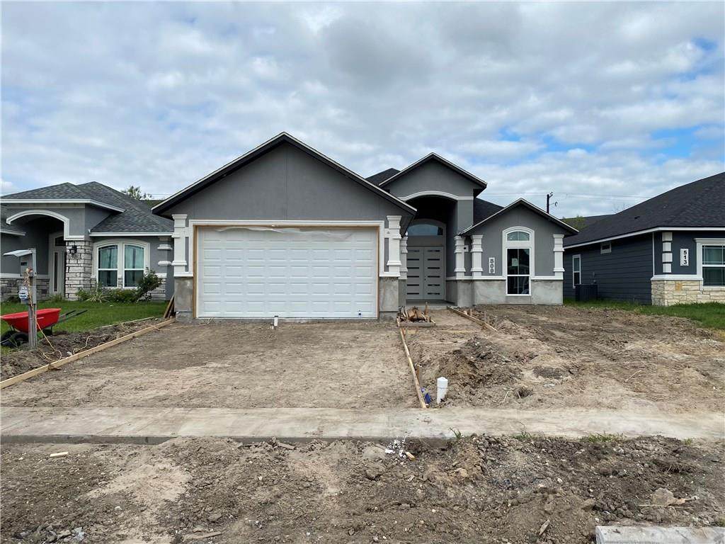 509 Kamelia Lane - Photo 1
