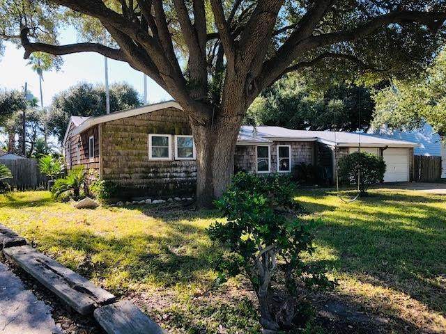 114 Magnolia Place - Photo 1