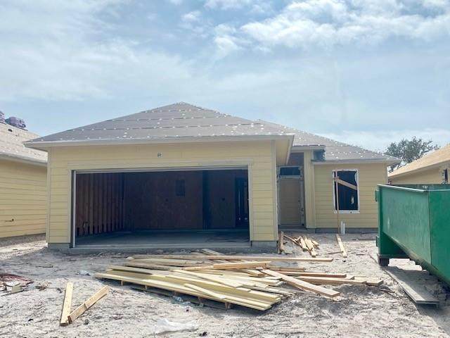 1933 Shellbank Ave - Photo 1