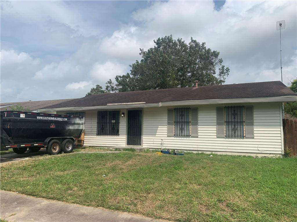 1418 Seville Drive - Photo 1