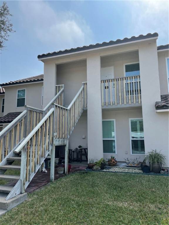221 Marion Drive - Photo 1