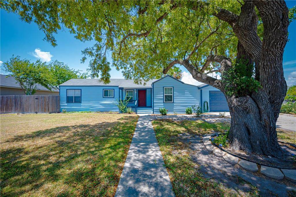 2507 Avenue D - Photo 1