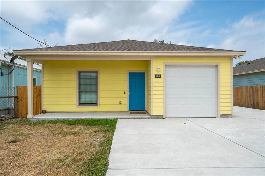 706 Military Drive - Photo 1