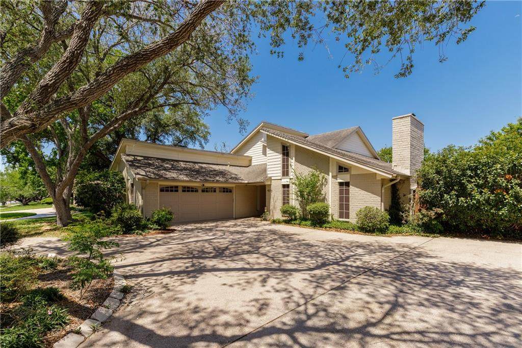 4210 Wood River Drive - Photo 1