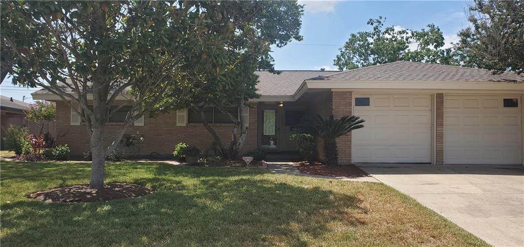 5913 Killarney Drive - Photo 1